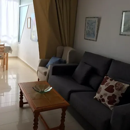 Service Lazaro- Edificio Aguamarina 38 Apartment *