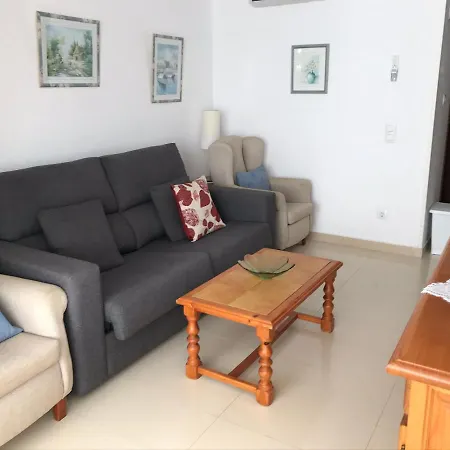 Service Lazaro- Edificio Aguamarina 38 Daire