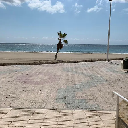 Service Lazaro- Edificio Aguamarina 38 Daire